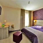 Hotel Logis Le Saint Georges 3*