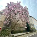 Logis Le Saint Georges 3*