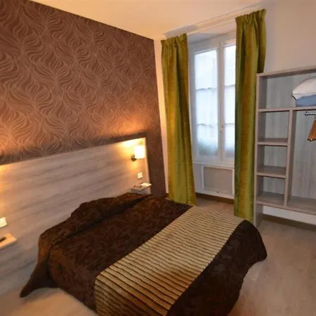 Logis Le Saint Georges 3* Vivonne