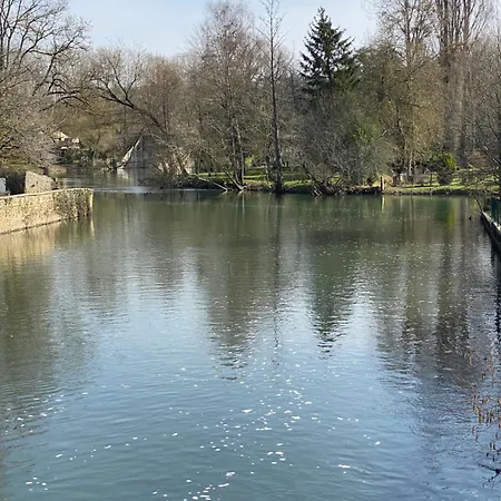 Logis Le Saint Georges Hotel Vivonne