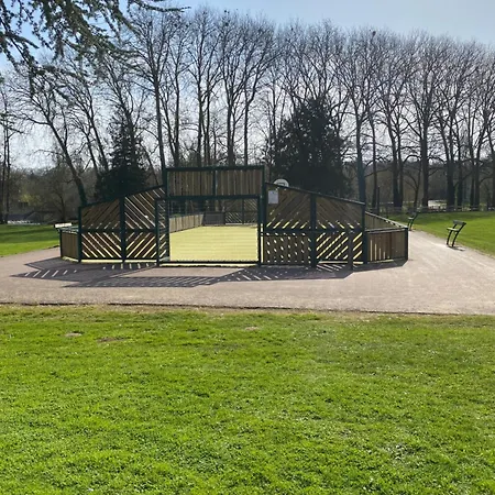 Logis Le Saint Georges 3* Vivonne