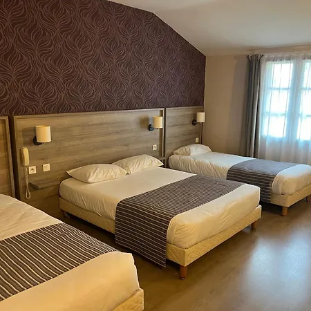 호텔 Logis Le Saint Georges 3*