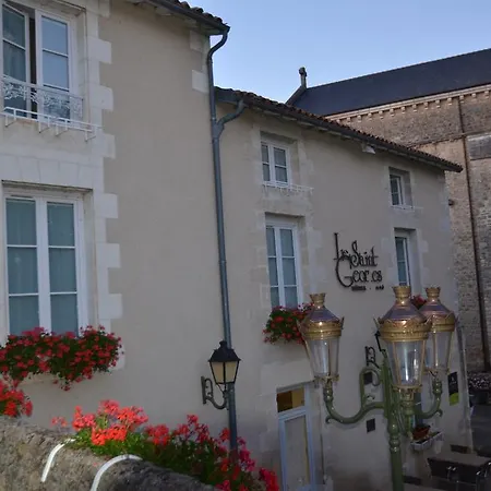 Logis Le Saint Georges Vivonne
