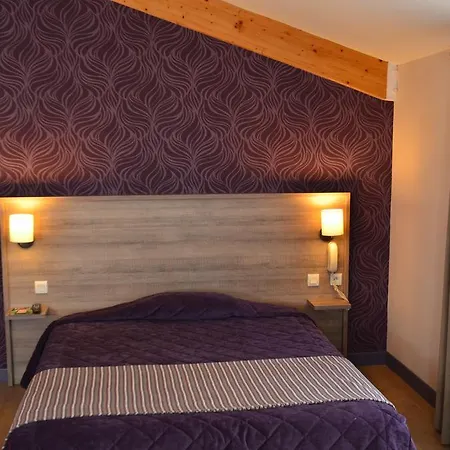 Logis Le Saint Georges 3*
