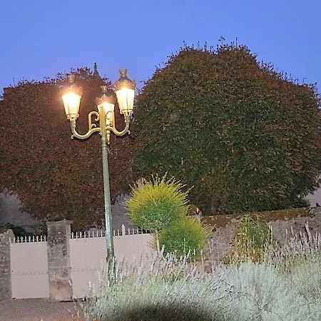 Ξενοδοχείο Logis Le Saint Georges