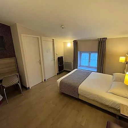 Logis Le Saint Georges Hotel Vivonne