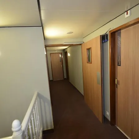 Logis Le Saint Georges 3*