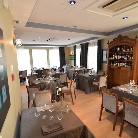 Hotel Logis Le Saint Georges 3*