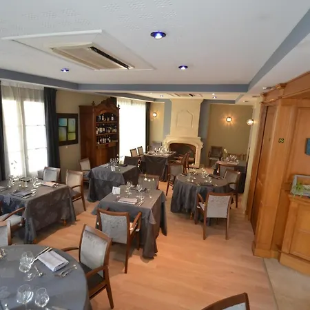 Hotel Logis Le Saint Georges 3*
