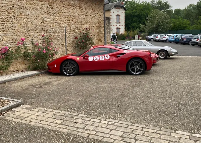 Hotel Logis Le Saint Georges 3*