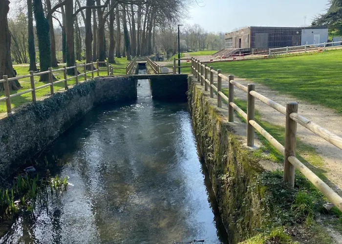 Hotel Logis Le Saint Georges Vivonne