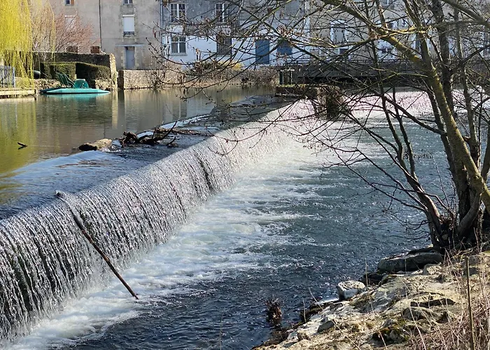 Hotel Logis Le Saint Georges Vivonne