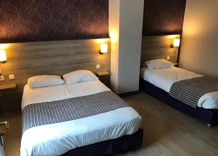 Logis Le Saint Georges Hotel Vivonne