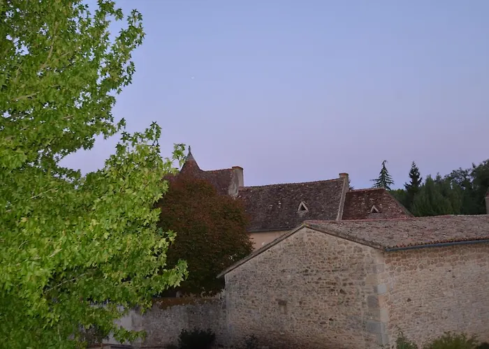 Logis Le Saint Georges 3*